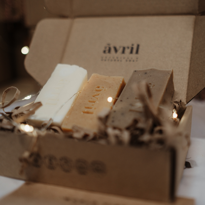 World Vibes Soap Gift Set | 3 Artisan Soaps + Natural Loofah Bag